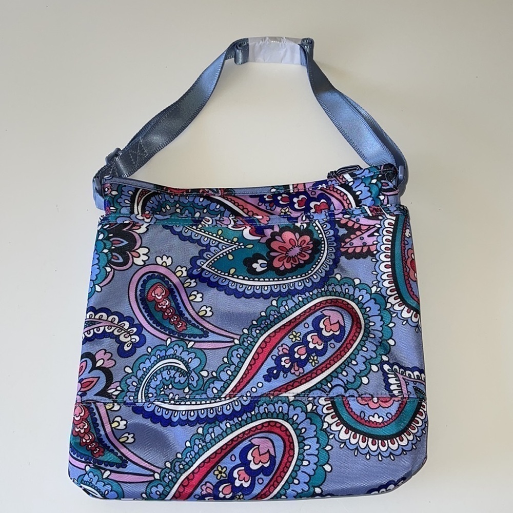 NWT Vera Bradley Lighten Up Slim Crossbody Kona Paisley Bag - Picture 3 of 9